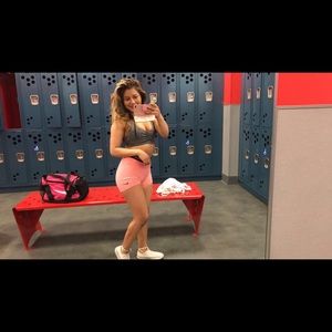 Meet your Posher, Blanca